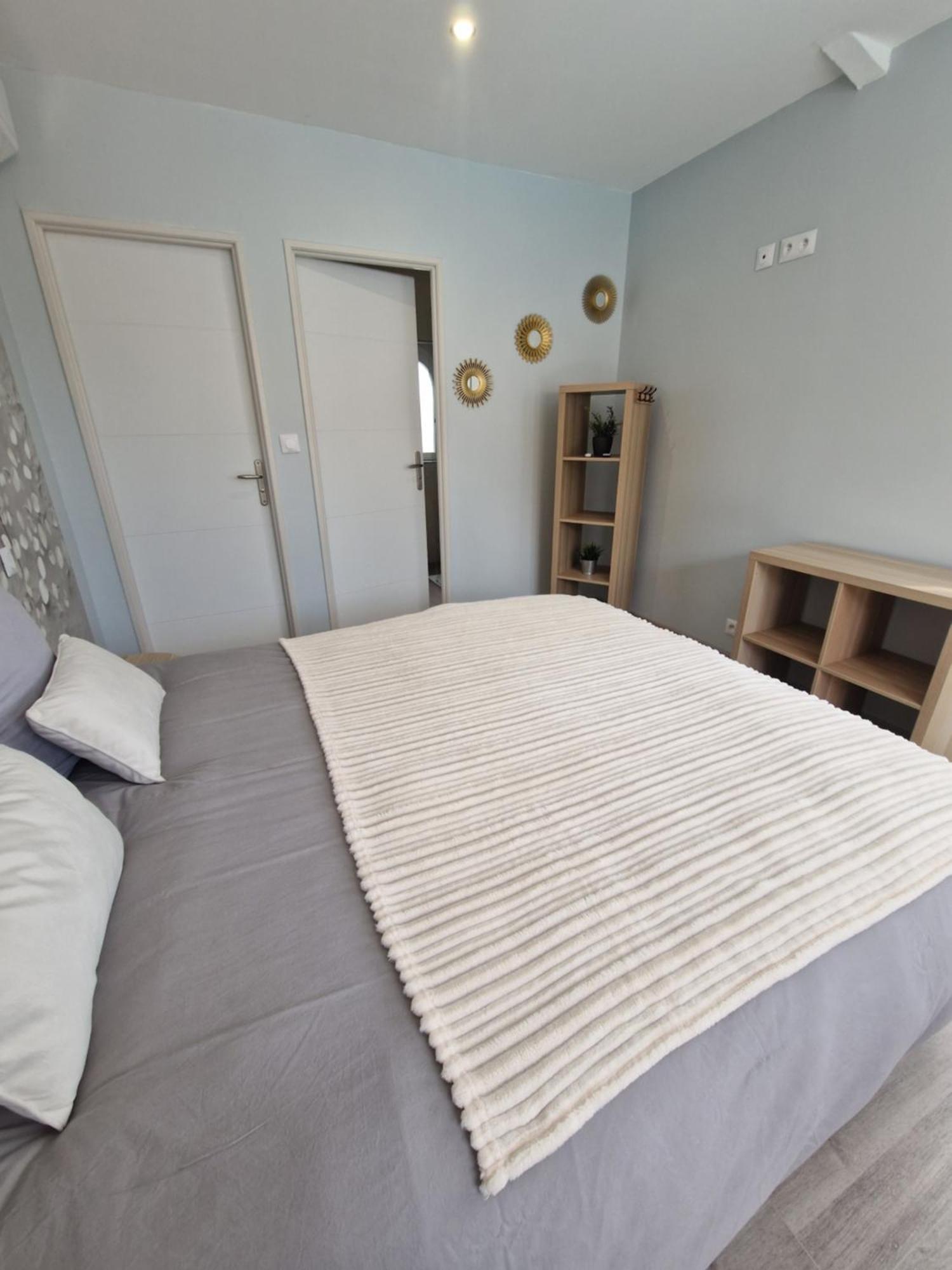 Hotel Les Restanques De Camelie à Saint-Thomé Extérieur photo
